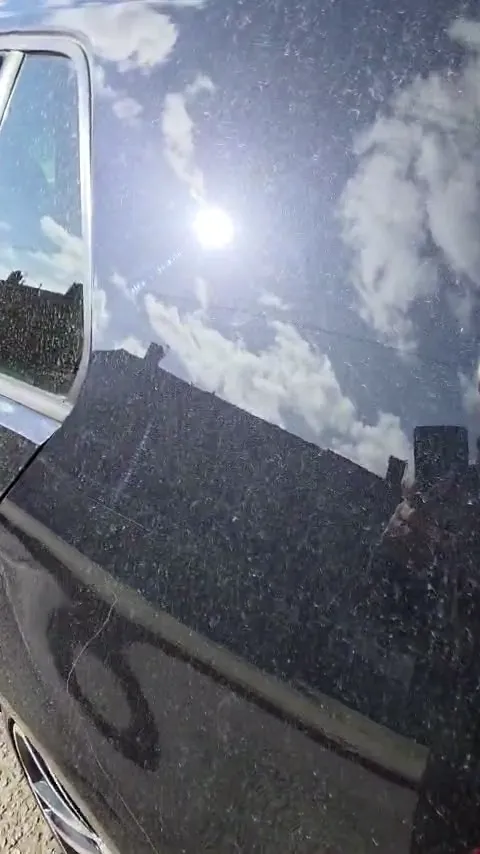 Mirror-like reflections on black paint after polishing